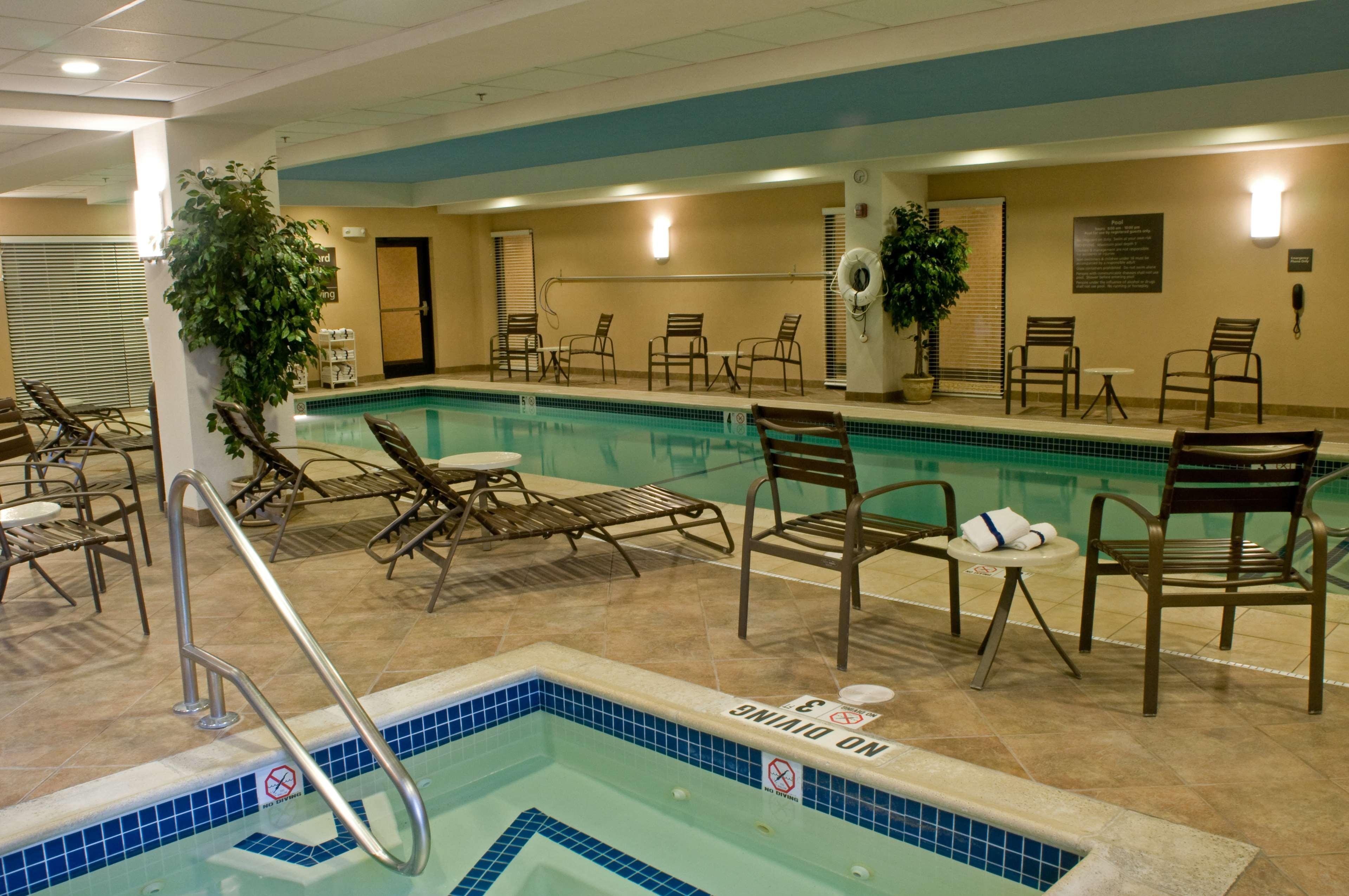 Hampton Inn Raynham-Taunton Ngoại thất bức ảnh
