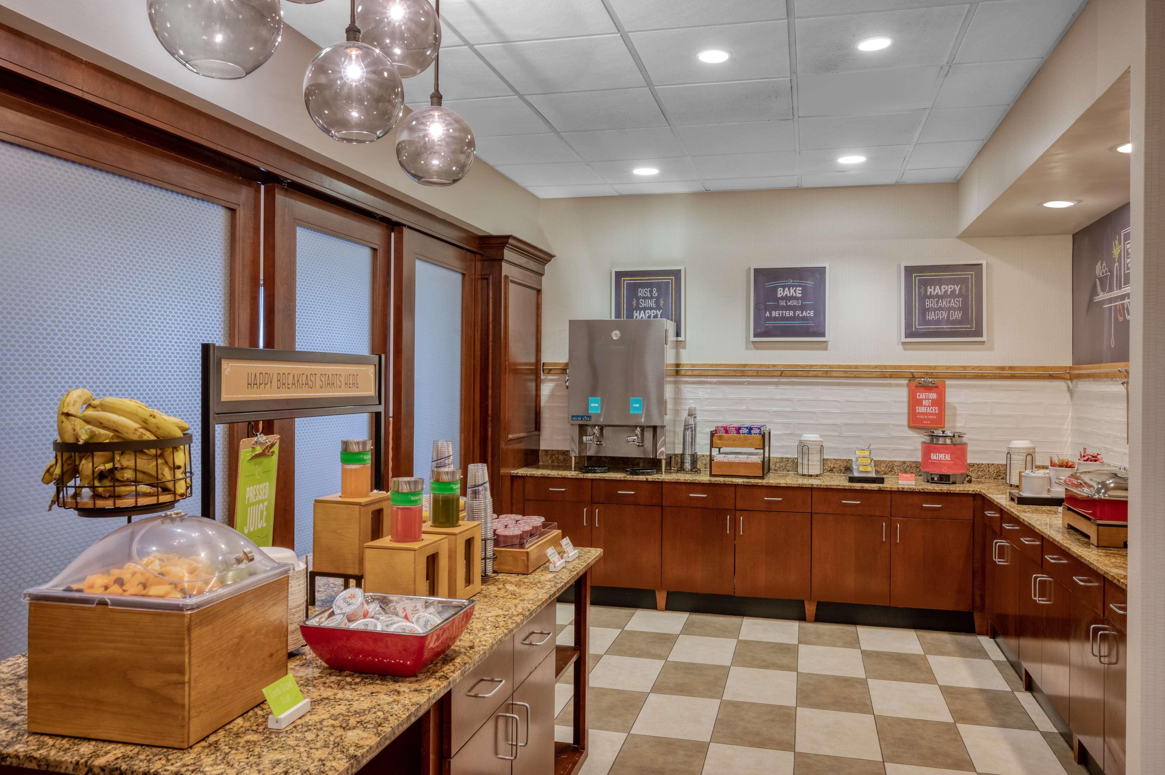 Hampton Inn Raynham-Taunton Ngoại thất bức ảnh