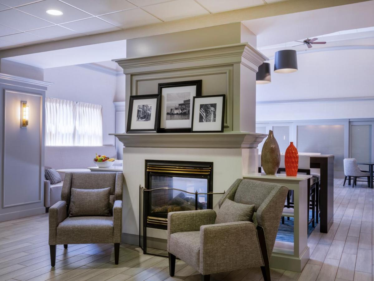 Hampton Inn Raynham-Taunton Ngoại thất bức ảnh