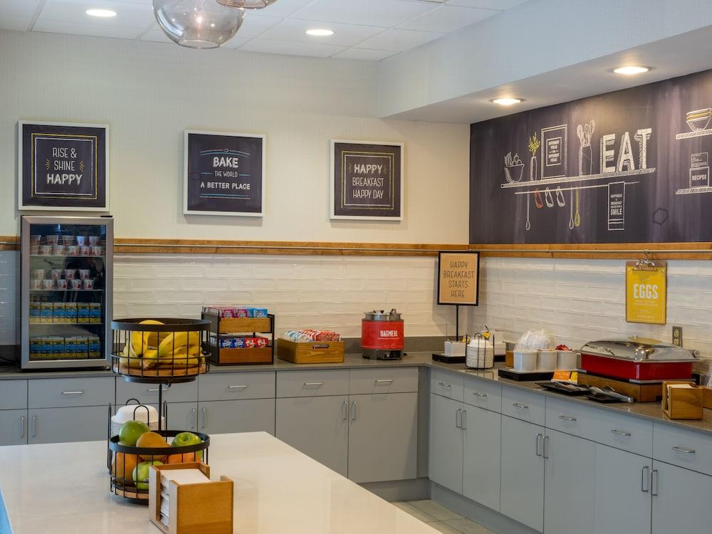 Hampton Inn Raynham-Taunton Ngoại thất bức ảnh