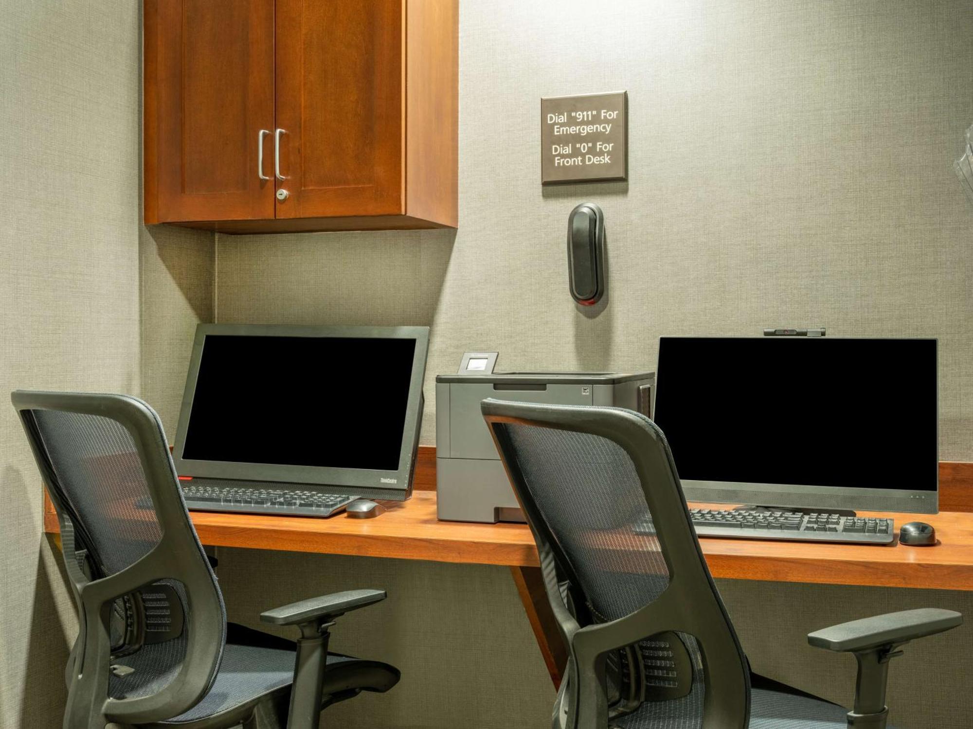 Hampton Inn Raynham-Taunton Ngoại thất bức ảnh