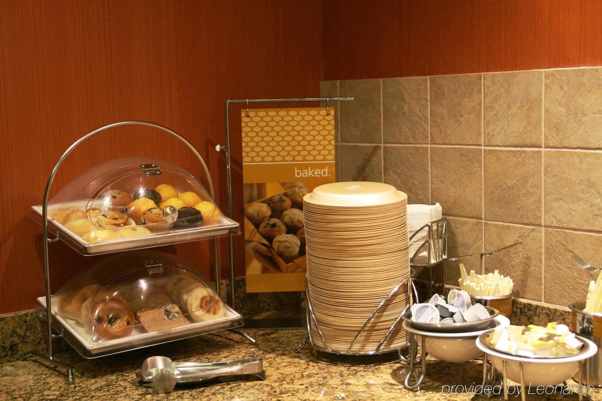 Hampton Inn Raynham-Taunton Ngoại thất bức ảnh