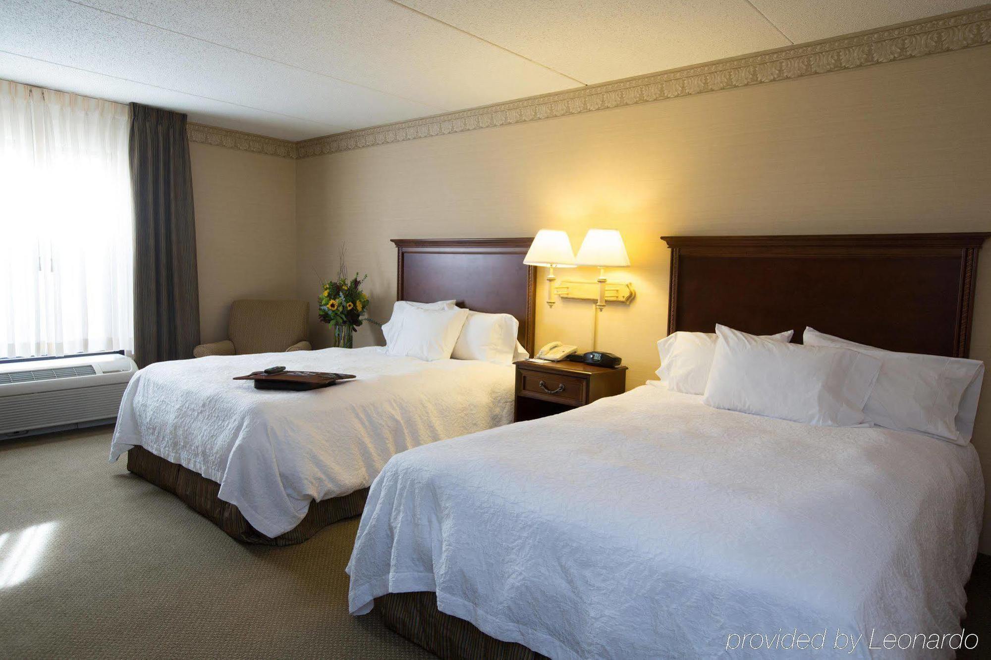 Hampton Inn Raynham-Taunton Ngoại thất bức ảnh
